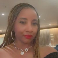 Tan Greenwood-Moore (@taneytan) Twitter profile photo