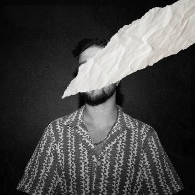 ...but i just keep on falling for it... 👇🏻Pre-Save 'Weak'🔗