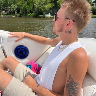 jakob_taber's profile picture. Show Love Spread Love •GRiZFAM •GWNBUD