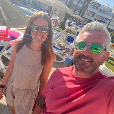 Husband to Jo, Daddy to Isla and Charlie, these guys are my world. Sport, Craft beer and music fan. 🏌🏼♂️🍺🤟🏻