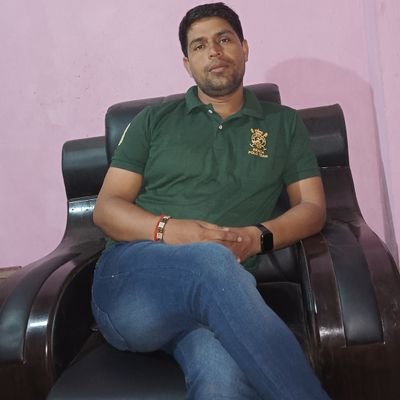 Rishikant2711's profile picture. NCC, MA, BLIS, डी. एल. एड, Retd Defence Person, सनातनी।