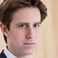 Roger Hall (@deckthehallz0) 's Twitter Profile