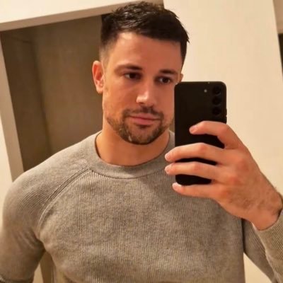 Dr Vasilije Vujovic Plastic Surgeon @dr.vujovic.plasticsurgery Zakazivanje/pitanja samo na E-maillE Belgrade, Serbia p #ISAPS member o #SRBPRAS member Spec.
