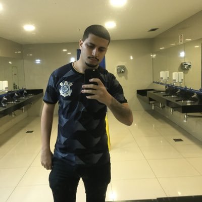 thylemoos's profile picture. Falo (quase) tudo que eu quero