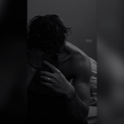 unknow2026's profile picture. 