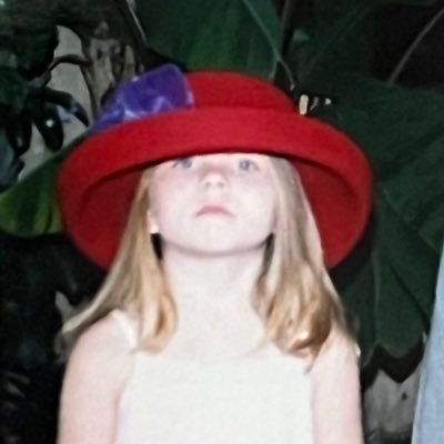 reese_goetze's profile picture. 🕳 🚶🏼‍♀️