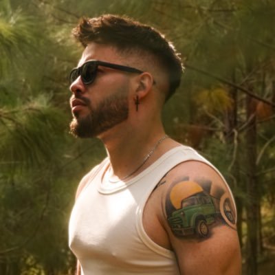 MiltonLn's profile picture. 💻🐍 Pythonista | Senior Backend Developer