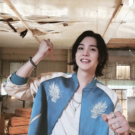 Fan account for BTS/프로사부작러/소통 후 🤝
/멤까,악개❌️/언쟁싫어요 시비걸면 바로차단/반박시 너님말이 다 맞음/#최애는_7방탄 #차애는_아미/
작품 해시 #도랏작업실/
후기 해시 #도랏작업실_후기