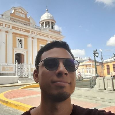 Freddy_456's profile picture. Intento de músico. Reckless sin remedio alguno.