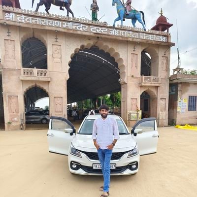 tungad_singh's profile picture. social worker