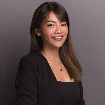 Tracy_Ranford's profile picture. Current: @Forbes & MBE 🌍 @WSJ

Part-time Author & Full Time Mother