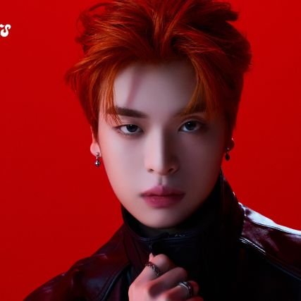 makeittricky's profile picture. I like kpop and video games :3| multi stan btw
African-American🫡| major yapper | INTJ