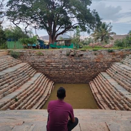 naaLeSigona's profile picture. 🇮🇳 | 🚩 | NaMo |
Rahul Dravid | Virat Kohli | #ನಮ್ಮRCB | #WeAreBFC |