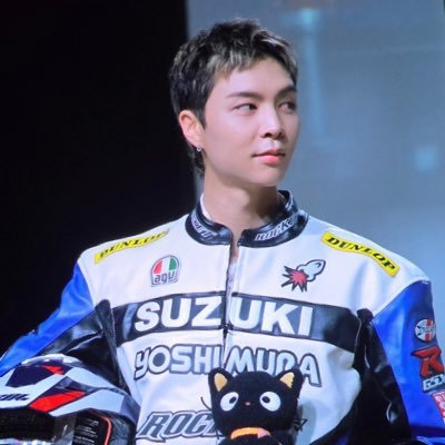 P1people's profile picture. 