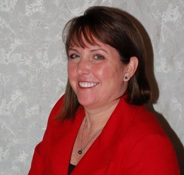 decor8d's profile picture. Author, Speaker, Interior Designer, mom to the world's sweetest 32 year old.