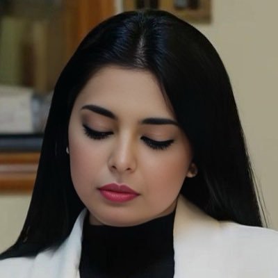 هیچکس متوجه عرایض بنده نمیشود. یک مربعام در دنیای مستطیلها