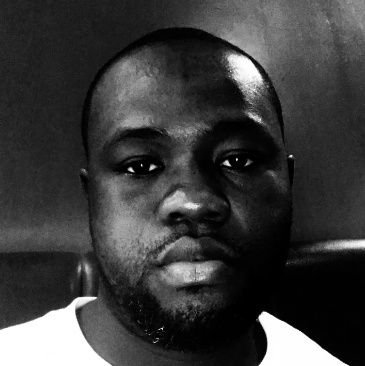 esaka_petina's profile picture. Politique et 
Amoureux de la liberté.