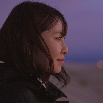 55分の自主制作プロジェクトが世界の映画祭で感涙&絶賛🏆
目的地で予想外の結末が待ち受ける感動のヒューマン・ミステリー。/公式HP:https://t.co/fxUGvGsaJv 主演:岩田華怜 監督:堀江貴 配給:ギャガ
