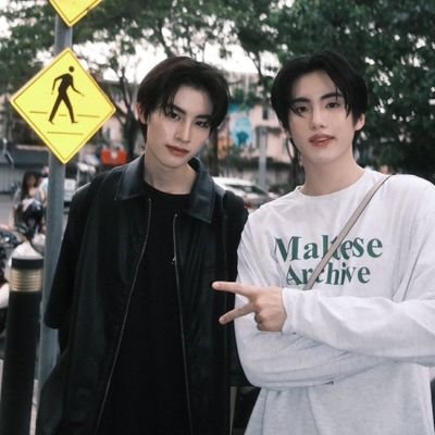 thxum296283's profile picture. 🚫