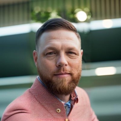 Digital Marketer, Entrepreneur, Rotarian, Avid Outdoorsman. Sandusky Ohio born. Owner of Crabtree Marketing and Antler Outfitters.