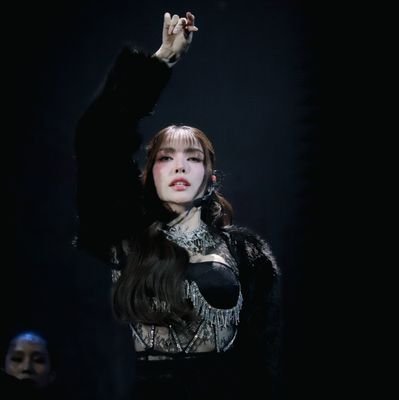 ChaAu385503's profile picture. 