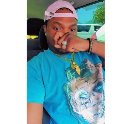 ➖HustlersClub🇯🇲♐️ ➖Entrepreneur 〽️199X ➖Music Producer🎧🎶 ➖Event Promoter @hellosummerjamaica