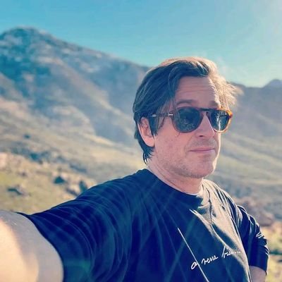 Ma Seule Et Unique Page Privée 🎸♻️, Vous Pouvez Me Suivre Ainsi Que Tous Mes Actualités personnelles. 🌺💿🇨🇵❤️