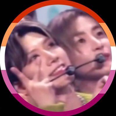 —— 🖇️ for 텐 & 앤톤 ‹𝟹 met wayv5 11.06.23 、3.12.24 、 11.12.24 。 met skz 12.07.24 、 met dream 01.12.24 、met txt 20.03.25 -giulia