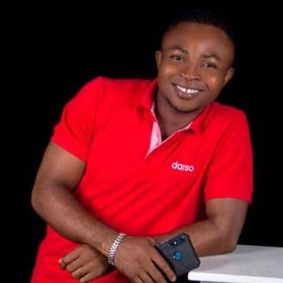 Isaacsam111's profile picture. 