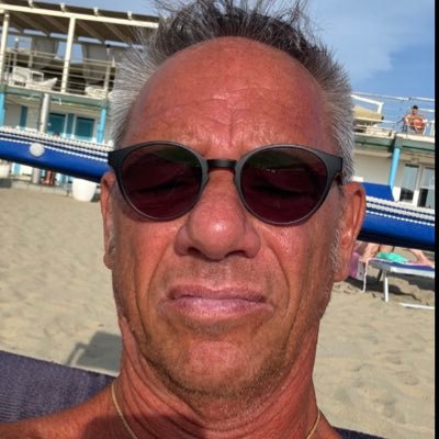 John non era esattamente l’uomo nero, era quello che mandavi ad uccidere il fottuto uomo nero ⚪️⚫️ #finoallafine
