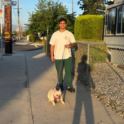 isaac_zar's profile picture. Artista phenomenal 💜 Aaliyah