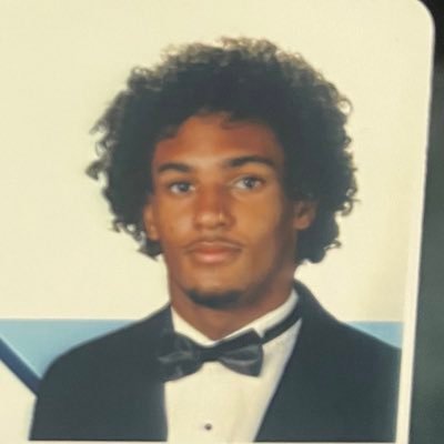 𝕎𝕚𝕝𝕝𝕚𝕒𝕞 𝔹𝕒𝕣𝕜𝕖𝕣 l l l Profile