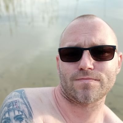 Herby_Herb82's profile picture. Mich kann man schlecht beschreiben man muss mich kennenlernen und erleben sagen meine Freunde und andere über mich 😉😇