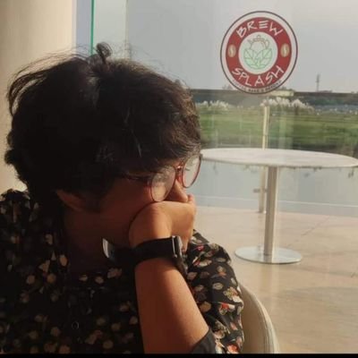 NaushinMs's profile picture. To hate, 
is an essay lazy thing
But to love
takes strength 
Everyone has
but not all are 
willing to practice 
✍🏻🎥🤍🕊️🐚🌊