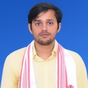 लेखक, पत्रकार, हिंदी के सभी अखबारों के लिए नियमित लेखन। एक सजग नागरिक!!