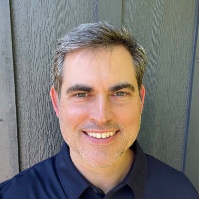 Tech and startup enthusiast. Former Head of Data Science for a TMT-focused hedge fund.