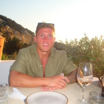 bradleyamphlet1's profile picture. 