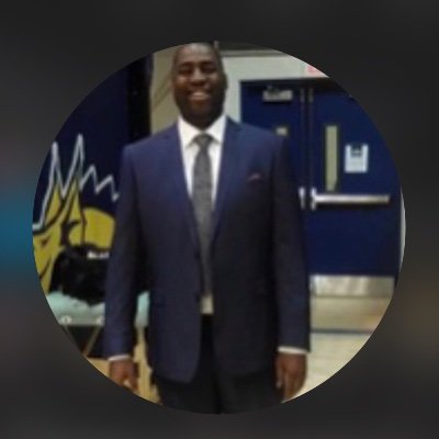 🏀Basketball expert in Coaching
🏫 College, High School and Pro Placement
🏆 Organizing exposure events for College & High School