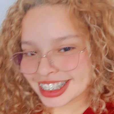 mayara_gabri's profile picture. Suponhamos que tenha uma bio incrível 🌈🙆🏻‍♀️🥀