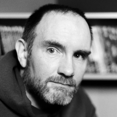 Amateur photographer. Running, Tri, GAA, Jays, Leafs, Liverpool F.C, golf, gaming, most things sport, horror movies.