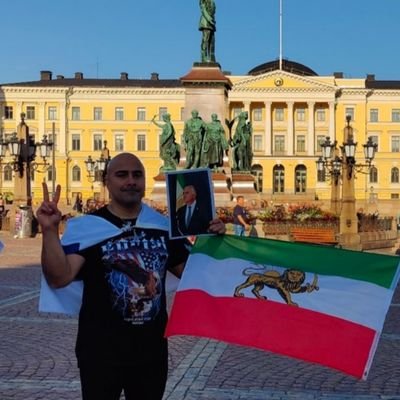 نویسنده، پادشاهی خواه، زرتشتی، راستگرا، از حزب رستاخیز ایرانگرایان،
کاندید حزب فنلاندی های حقیقی در انتخابات شورای شهر.
https://t.co/OoQKjQalHY