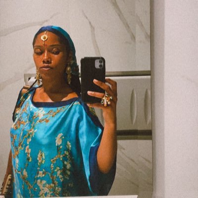 Spiritual Wellness Guide & Educator🧘🏾♀️ 50/50: Healing Tips & Talkin’ Sh*t✨”I AM a Goddess, ain’t no denying!”🌸