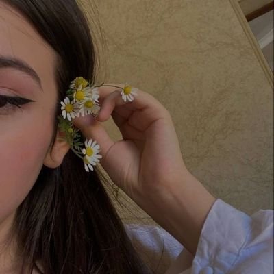 b_nina2396's profile picture. Hey
