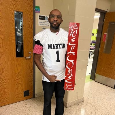Educator, ECSU Alumni... Former AD Riverside Middle School, Williamston, NC
If I can help someone along the way then my living won't be in vain. MLK BLESSED...