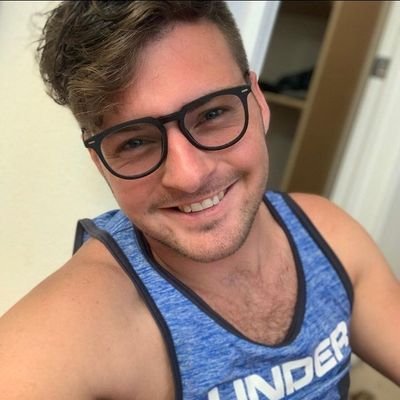 Hello guys I'm new on here, I want to make new friends and whatever 🌈🌈