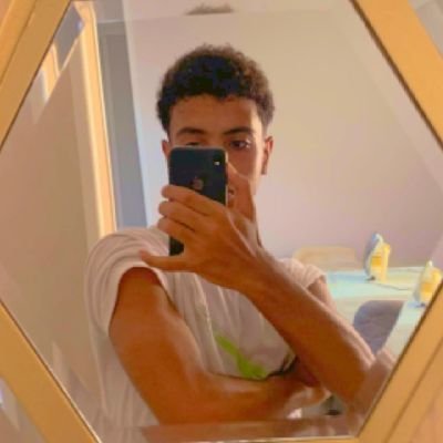 hmasry5070's profile picture. Omar Marmoush✨🩶
😍😍21/9/2008
Alex🌊♥️