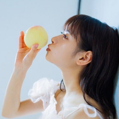 これが噂の #前田佳織里2nd写真集!の公式アカウントです!撮影の最新情報をかおりん本人&スタッフで告知して参ります!フォロー&リポストを宜しくお願い致します!#前田佳織里 #恋のかおり #カルバンかおり #20デニールかおり