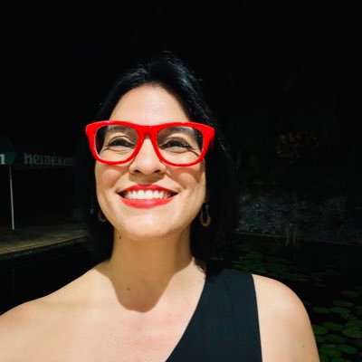 Mamá. Feminista. Caribeña. Salubrista. Defensora. Organizadora. Directora Ejecutiva de @TSalud 📢 🥁 🙅🏻♀️💚