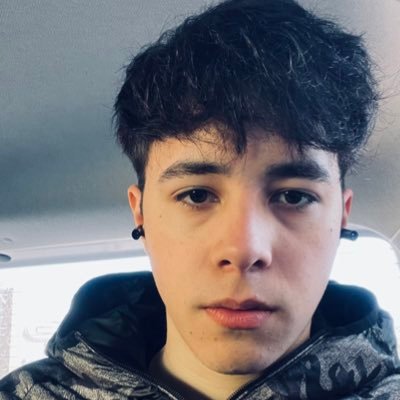 miloomedina's profile picture. 7
