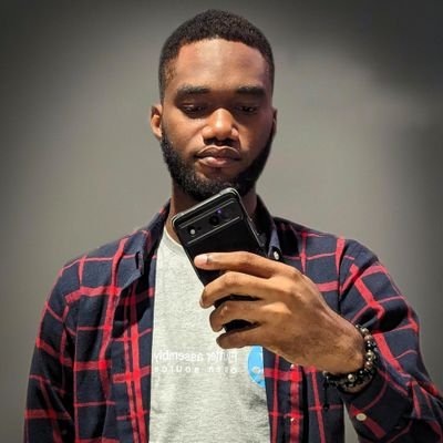 Product Designer || Illustrator || Client-First Developer